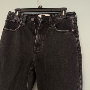 Distressed Black Abercrombie Mom jeans